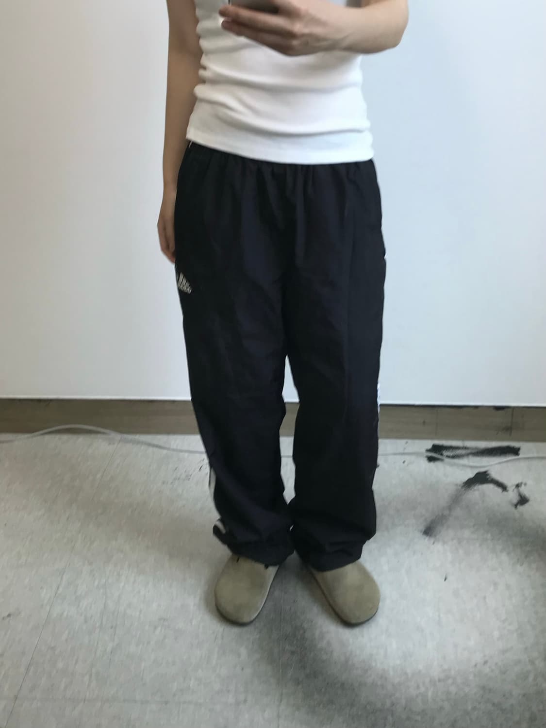 아디다스 우븐 트랙 팬츠 상품이미지2