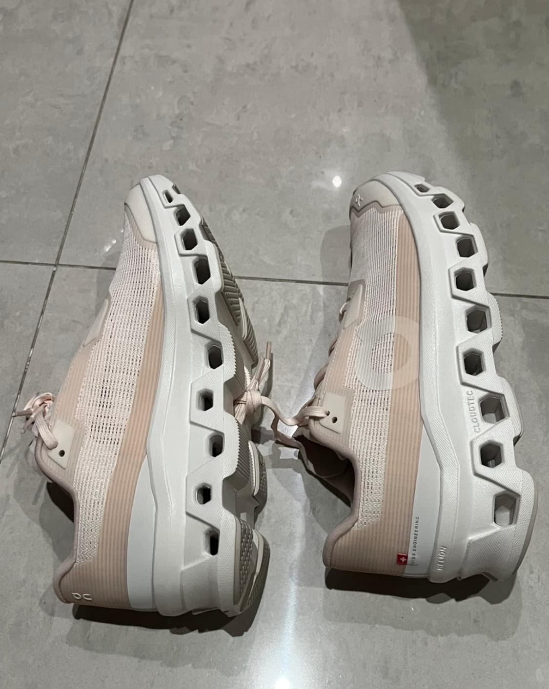 온러닝 클라우드 몬스터 보이드 상품이미지2