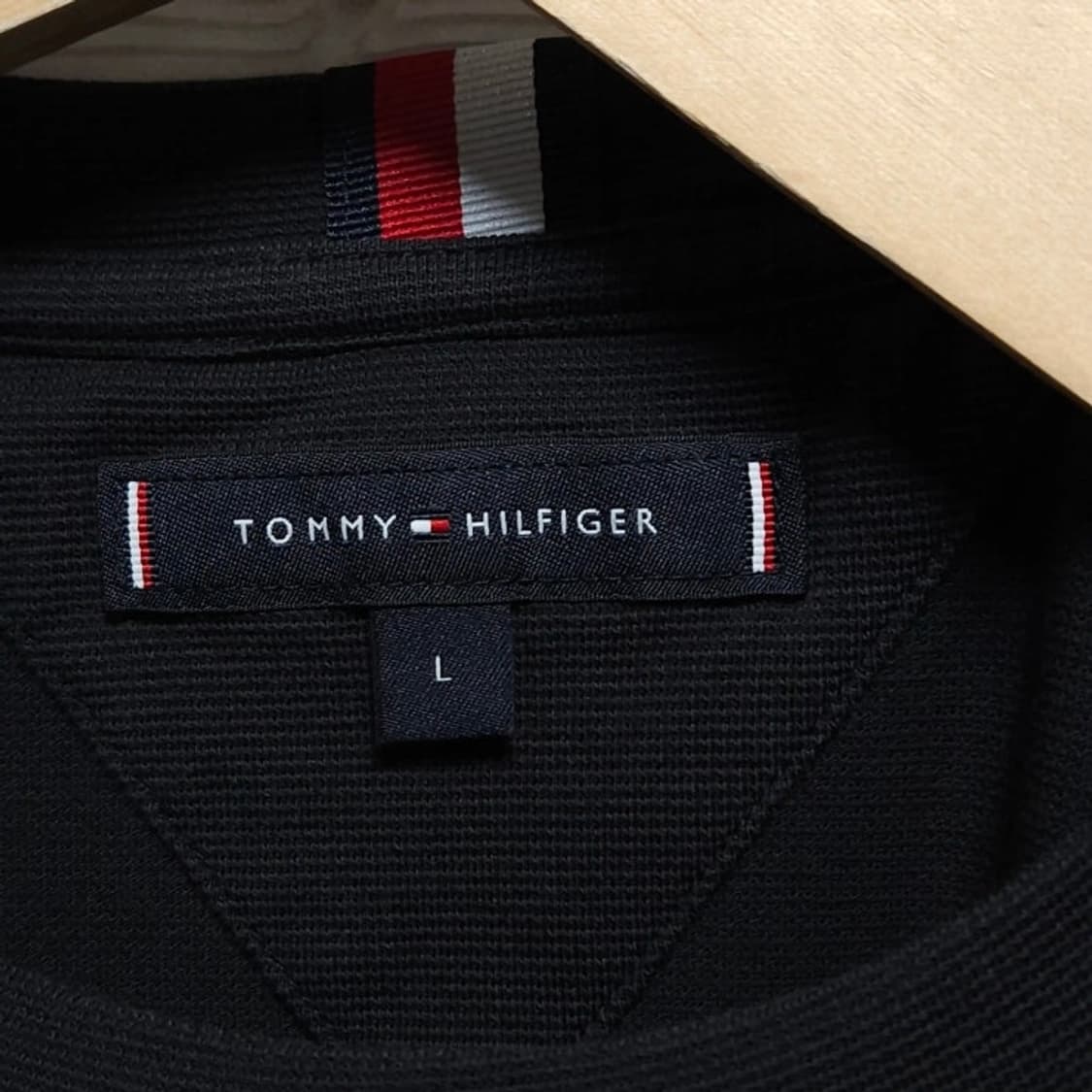 100 TOMMY 타미 힐피거 반팔티 블랙 PK원단 상품이미지4