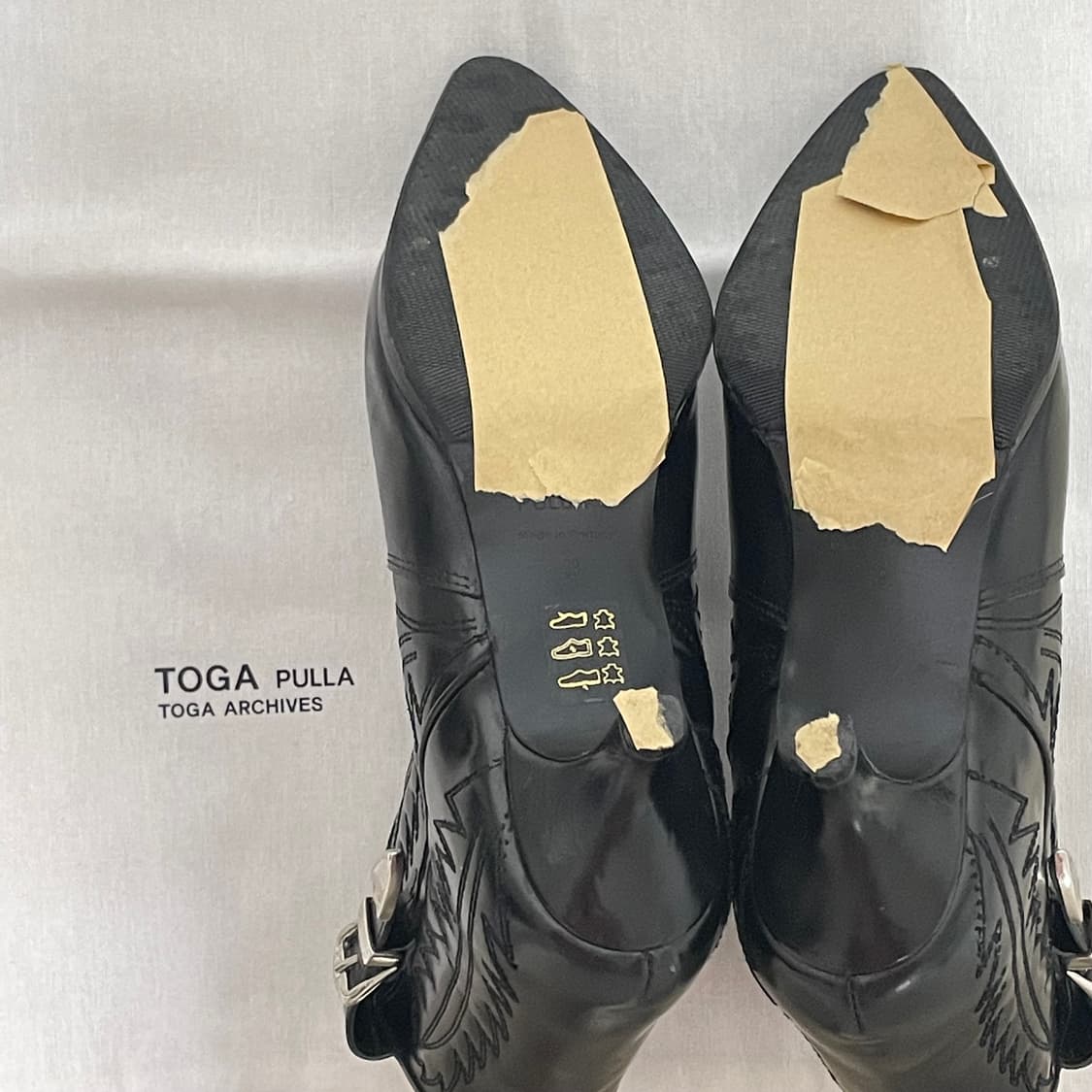 Toga Pulla 폴리시드 웨스턴 앵클 부츠 상품이미지7