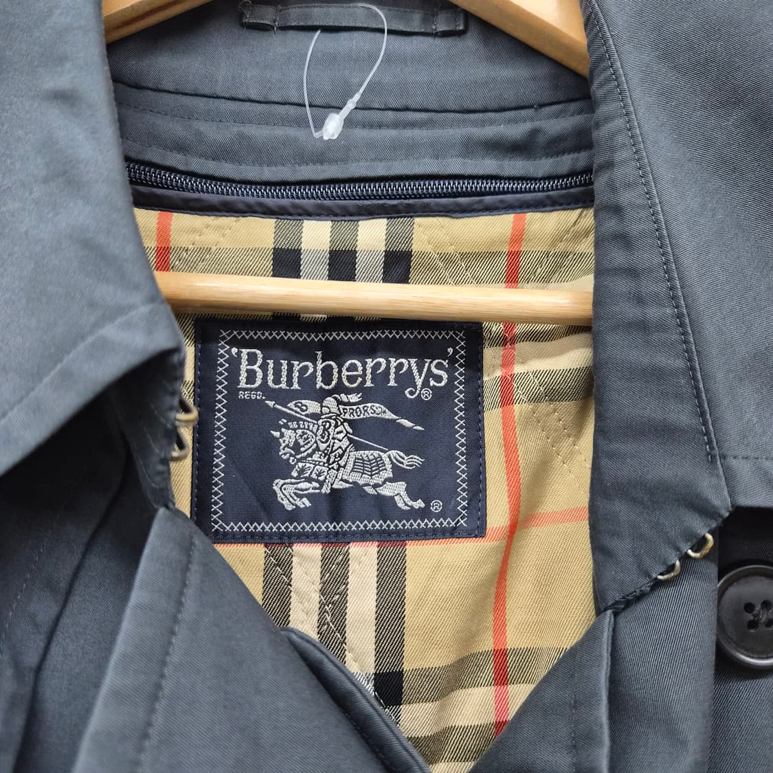 버버리 블랙 롱 트렌치코트 남녀공용 L 상품이미지4