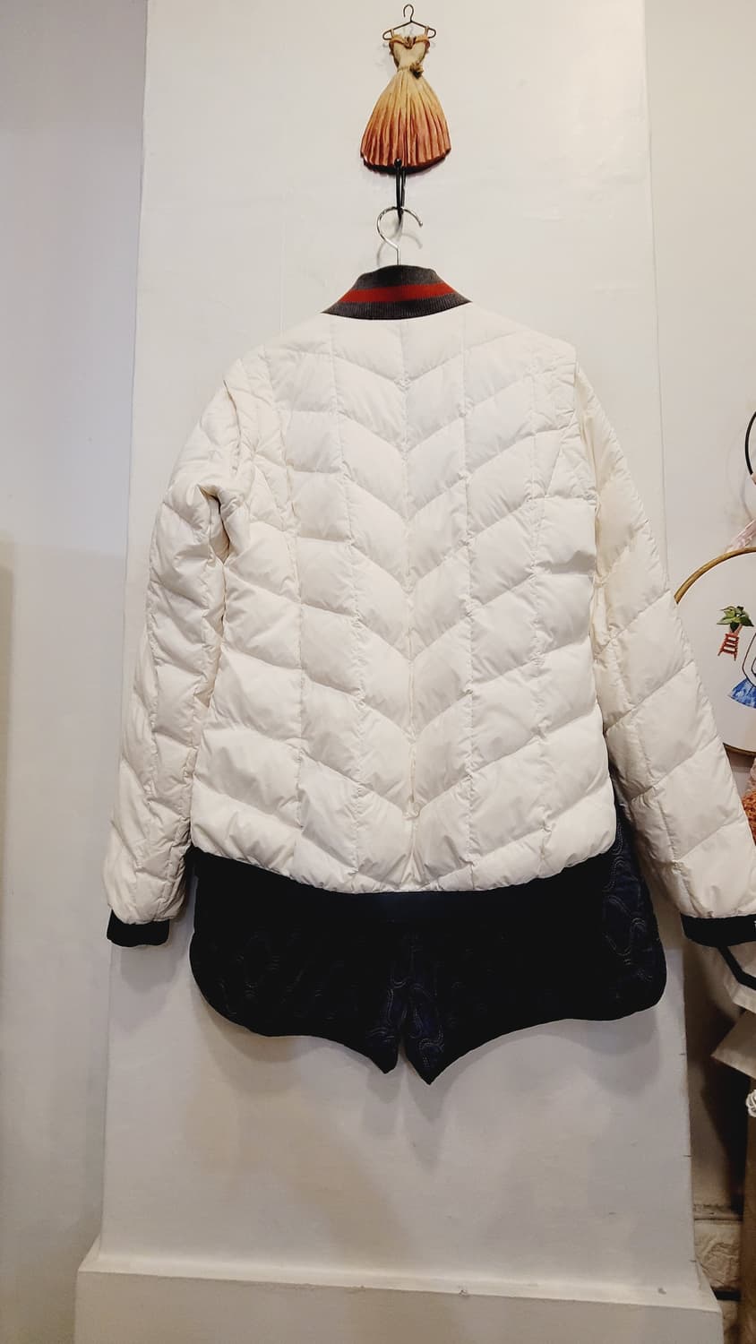 파리게이츠 구스 경량패딩 상품이미지2