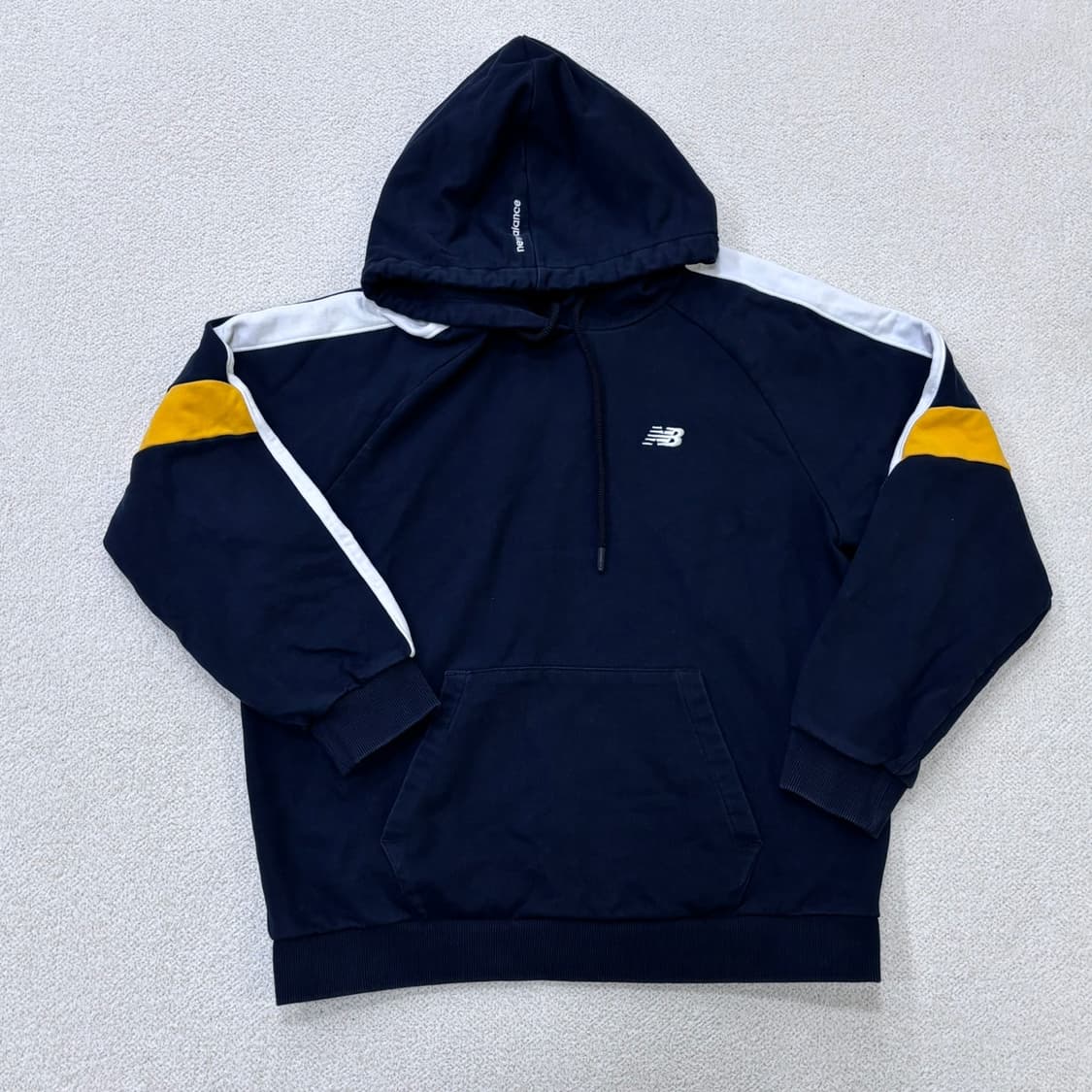 L 뉴발란스 스몰로고 후드 티셔츠 0312E 상품이미지1