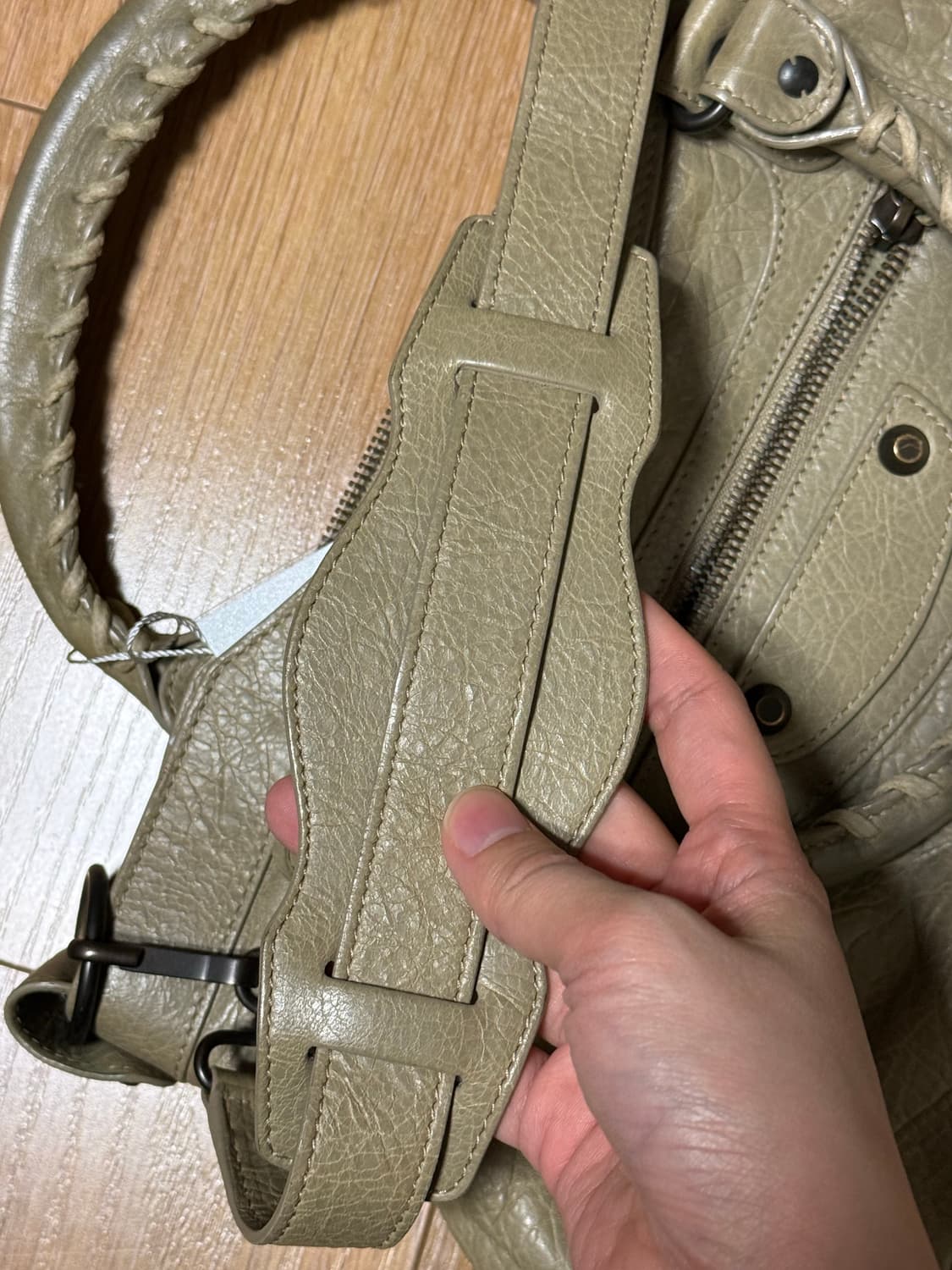 발렌시아가 모터백 시티백 상품이미지6