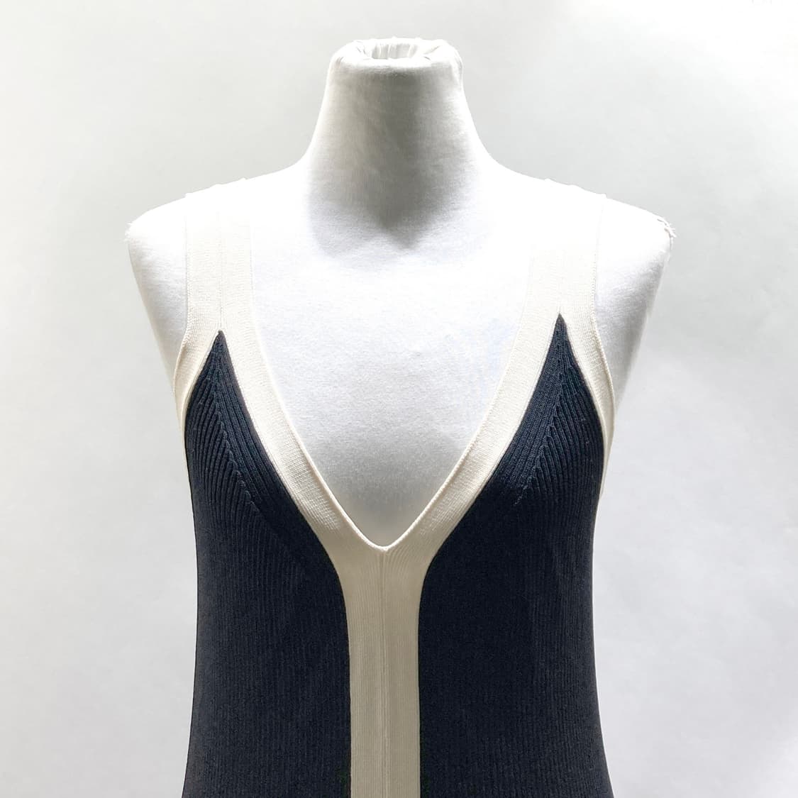 산드로 니트롱원피스 블랙 40  상품이미지2