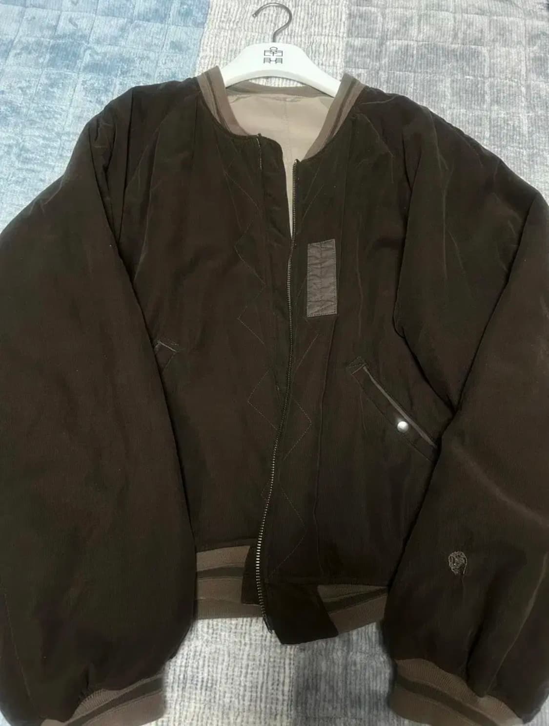 [4] 폴리테루 플로럴 수베니어 봄버 상품이미지5