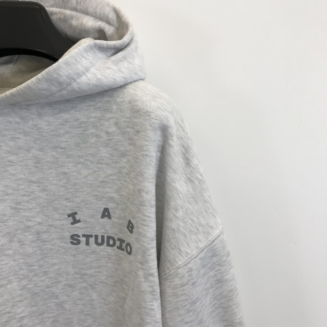 아이앱스튜디오 10주년 후드 라이트그레이 [XXL] 상품이미지2