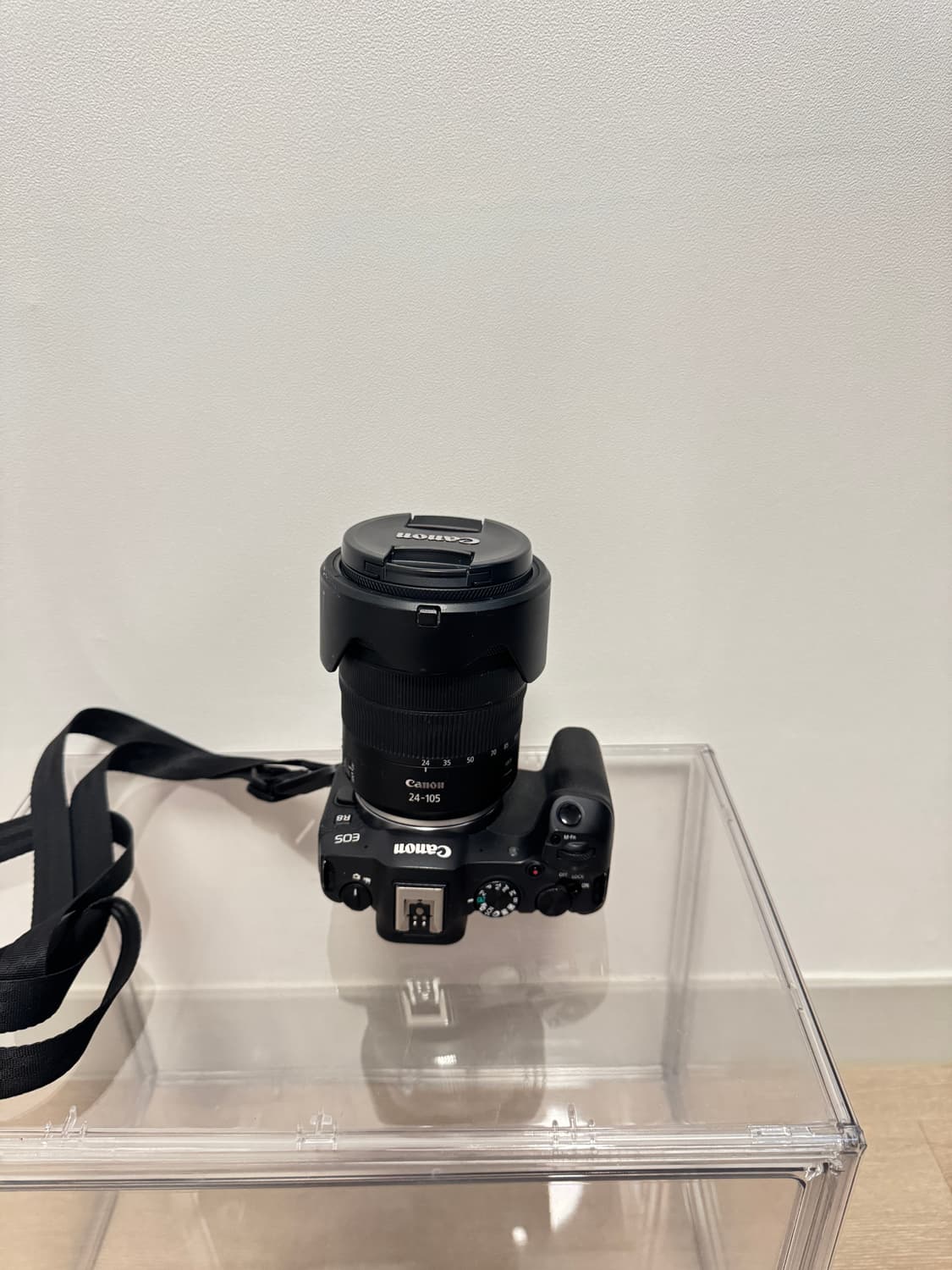 캐논 EOS R8 + (24-105mm 렌즈) + 배터리,가방 상품이미지2
