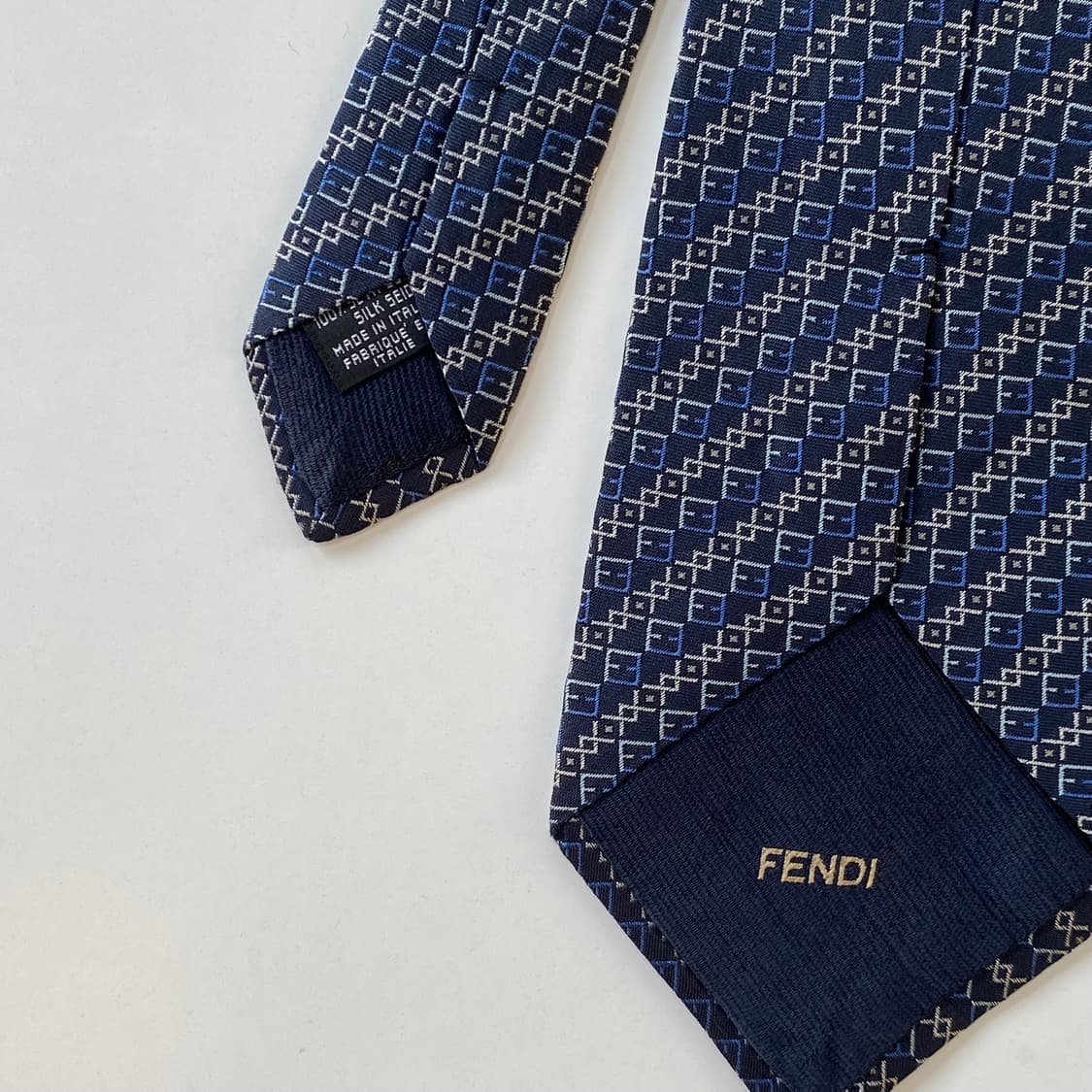 펜디 (FENDI) FF 모노그램 명품 정품 넥타이 상품이미지6