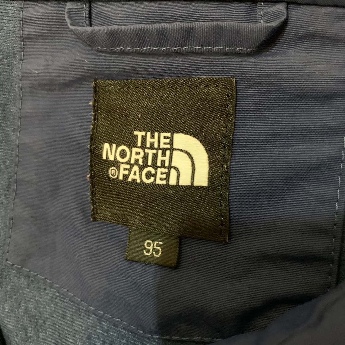 95 XL 노스페이스 여성 네이비 바람막이 후드 자켓 상품이미지4