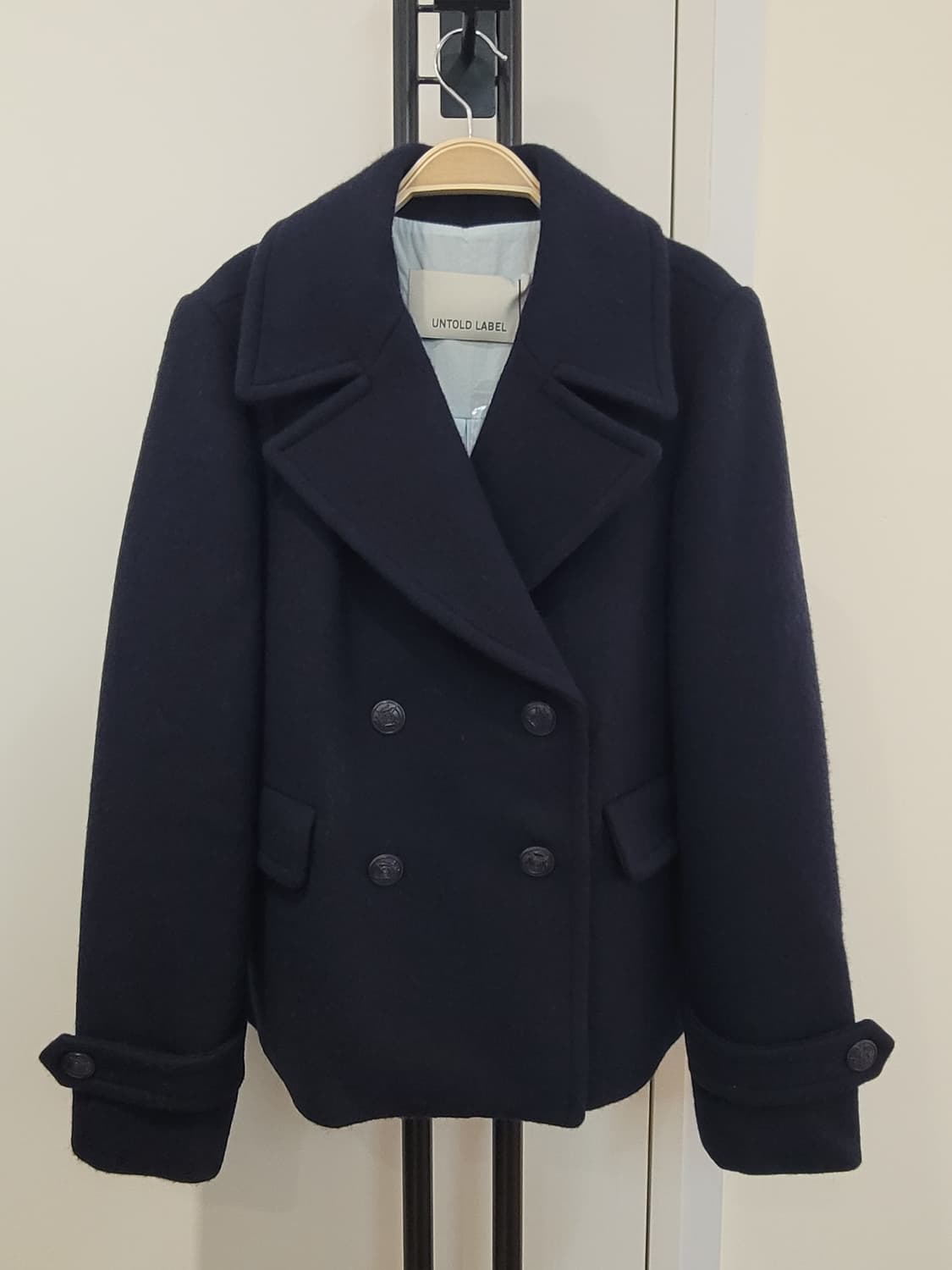 언톨드레이블 클래식 숏 피코트 네이비 M사이즈 택달린새제품 상품이미지3