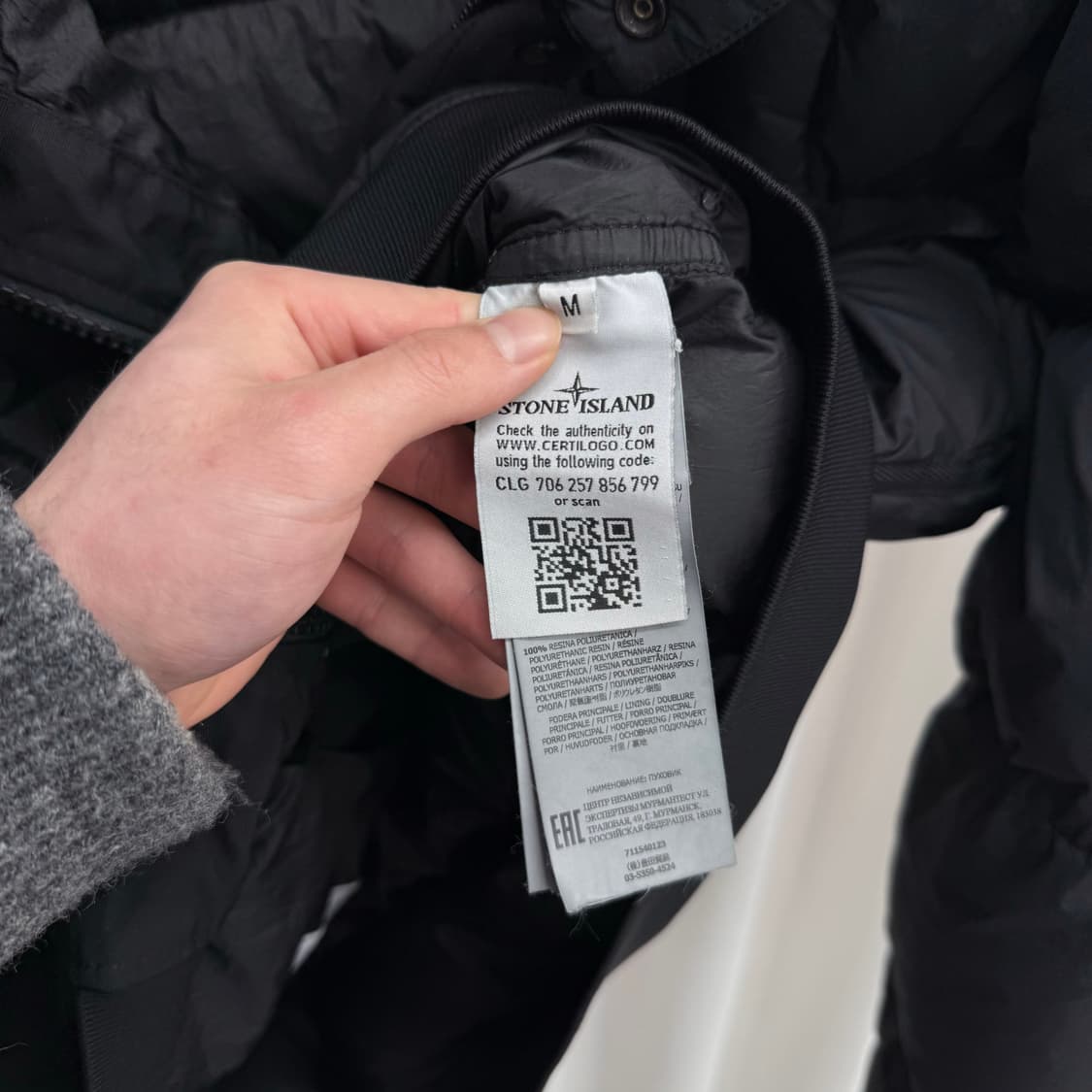 [M] 스톤아일랜드 크링클랩스 논후드 패딩 블랙 상품이미지5