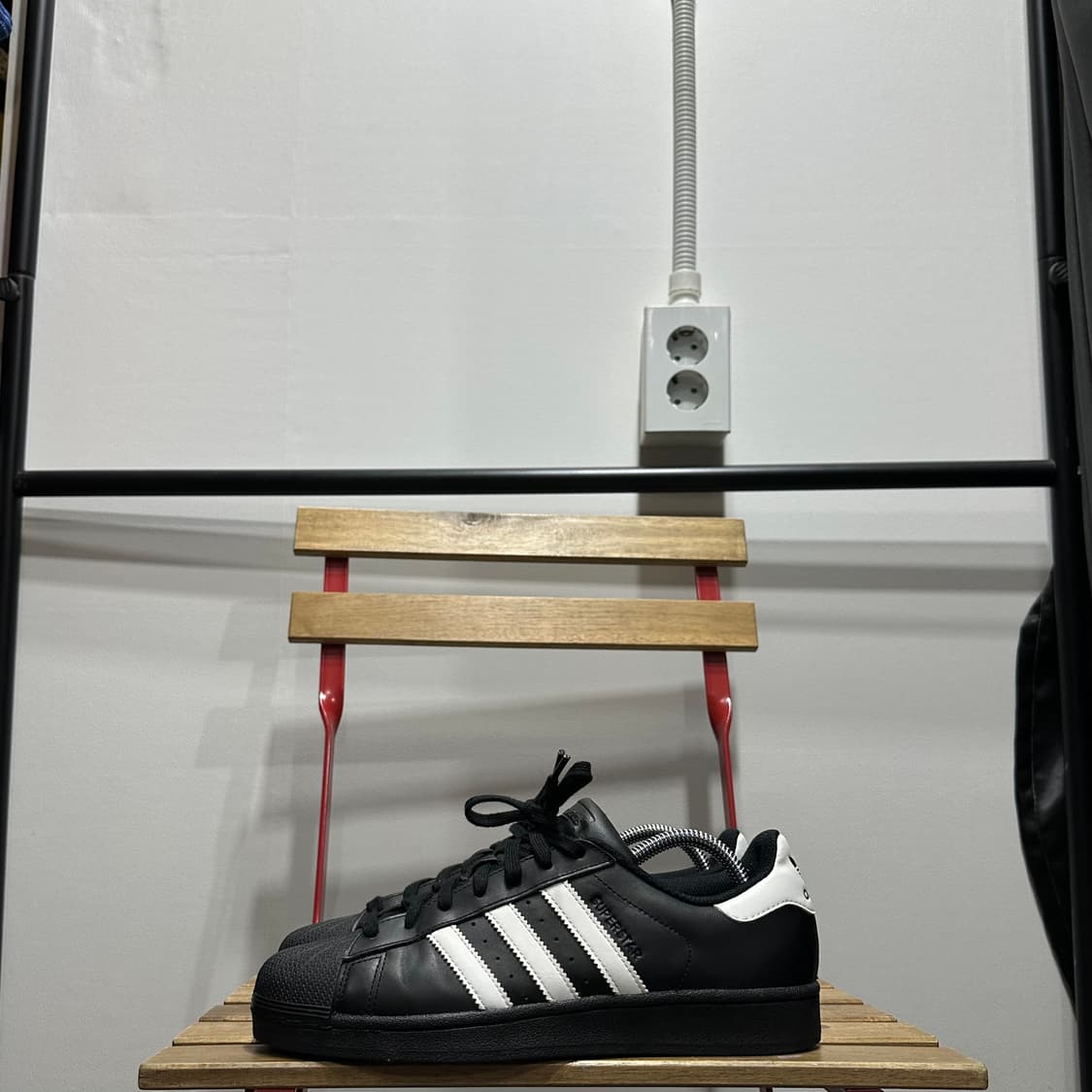 260) 아디다스 운동화 남성 남자 신발  슈퍼스타 블랙 화이트 상품이미지3