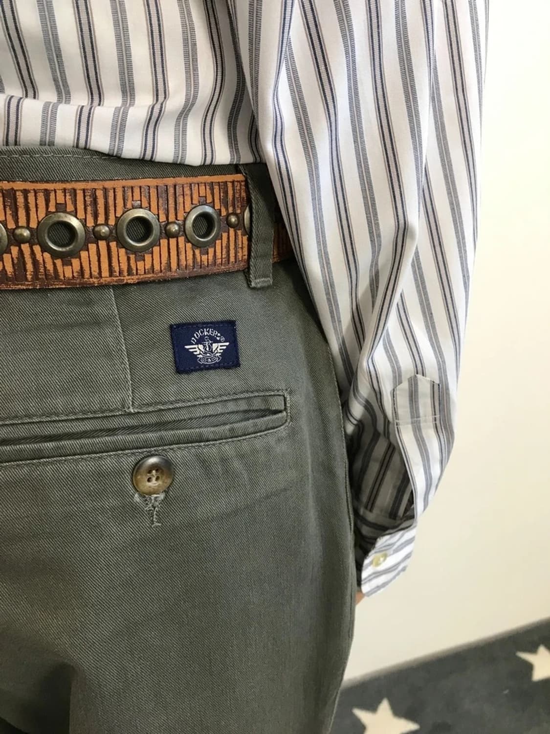 Dockers Classic Fit Olive Chino Pants 상품이미지4