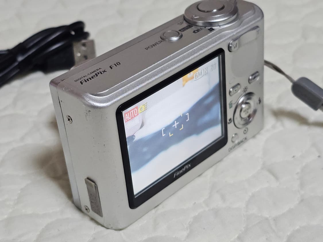 후지필름 FinePix F10 디지털카메라(XD카드256MB) 상품이미지6