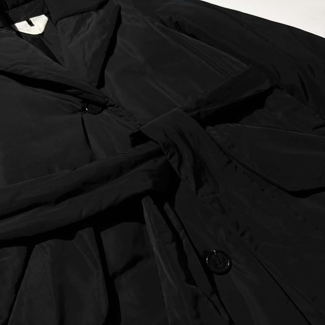 아르켓 로브 패딩 코트 블랙 상품이미지5