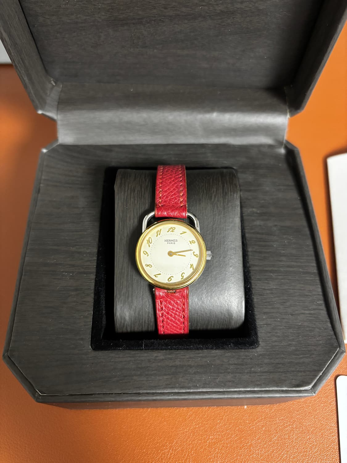 빈티지 에르메스 아쏘 쿼츠 24mm 레드스트랩 상품이미지1