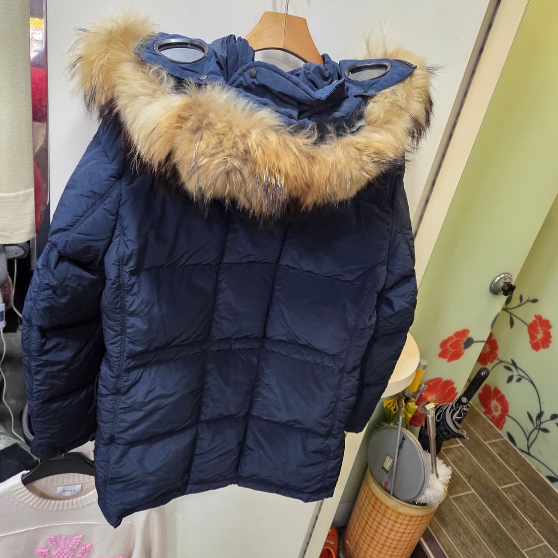 씨피컴퍼니 밀레밀리아 고글 패딩 상품이미지7