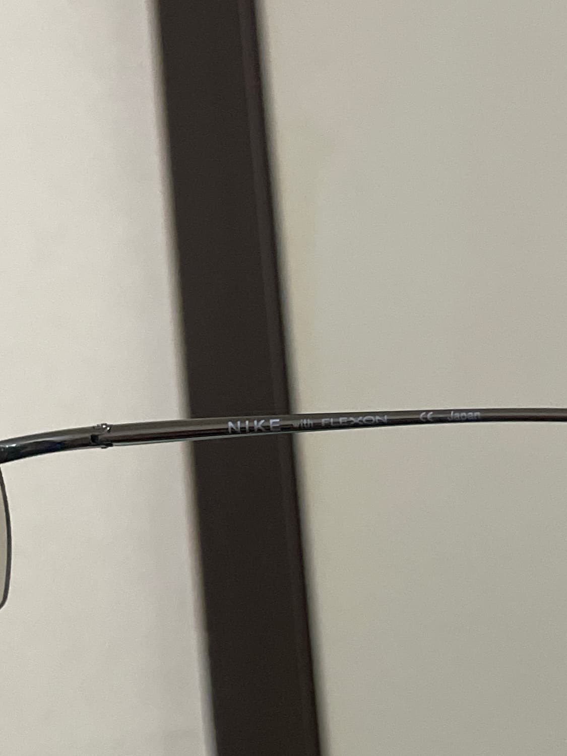 Nike flexon glasses 나이키 빈티지 림리스/무테 팝니다. 상품이미지4