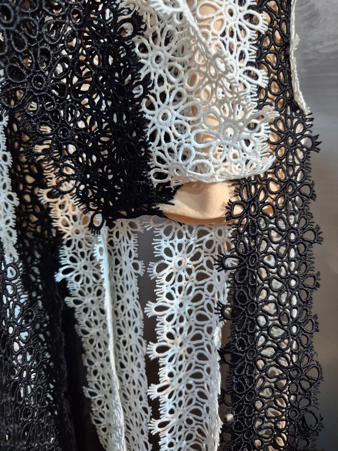 블랙&화이트 레이스 롱 스커트 55 66 상품이미지5