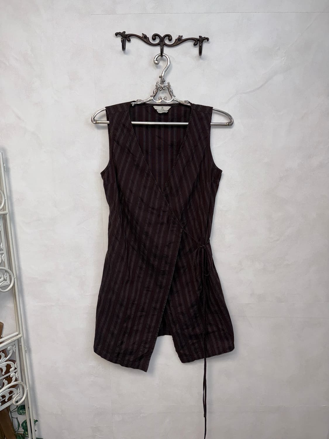 Iblues violet brown stripe wrap vest 상품이미지1