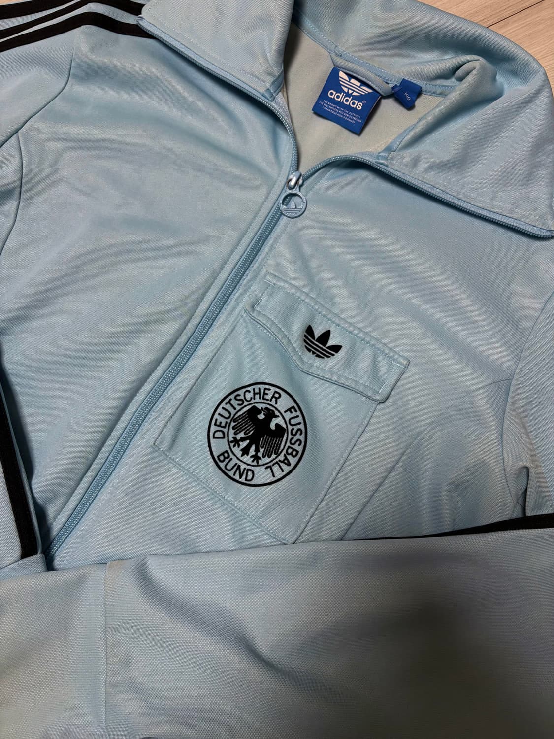 아디다스 독일군 스카이 블루 져지 100 사이즈 판매합니다 상품이미지1