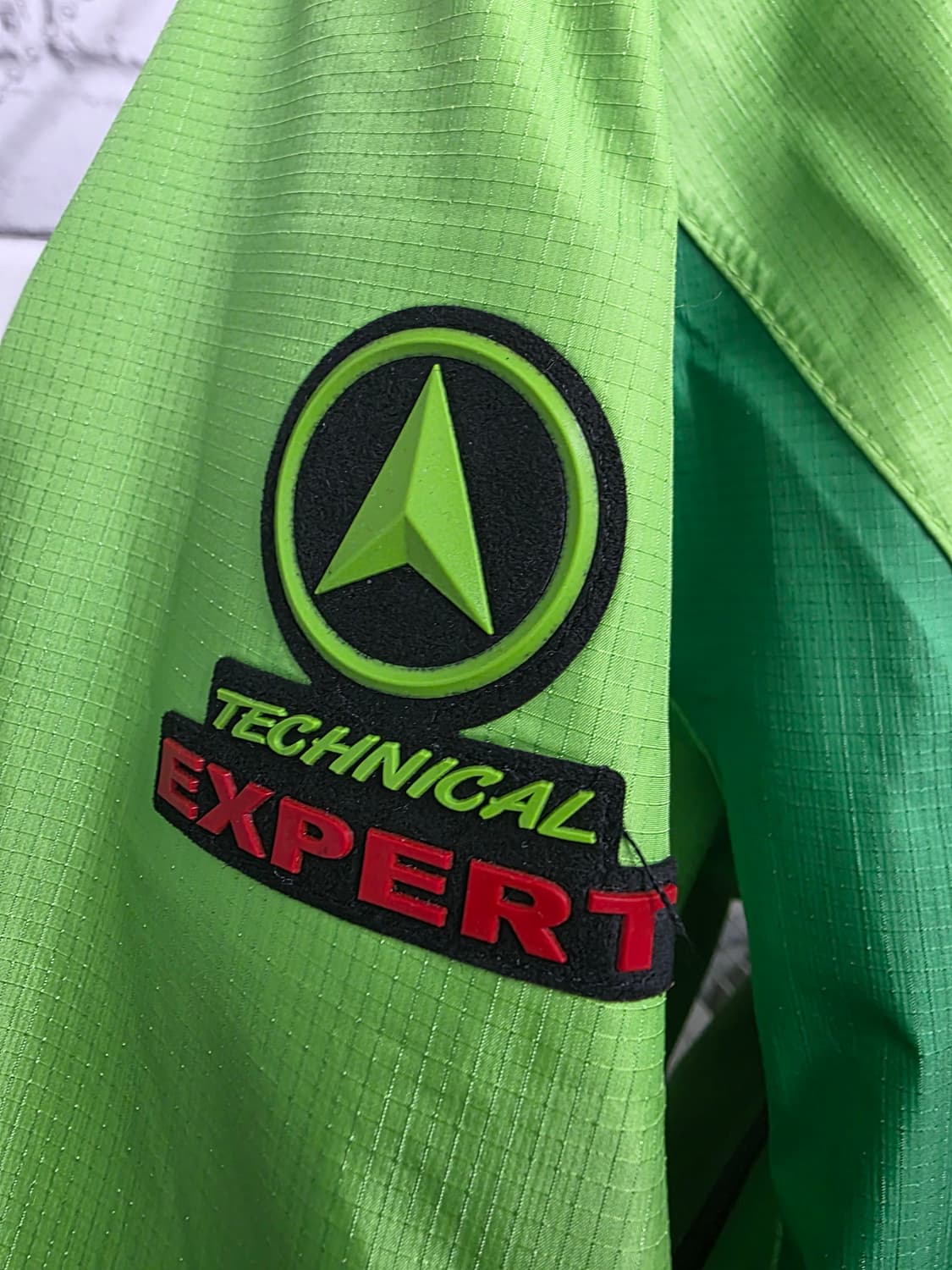 코오롱스포츠 남성 바람막이 등산복 105 후드 고어텍스 MM96 상품이미지4