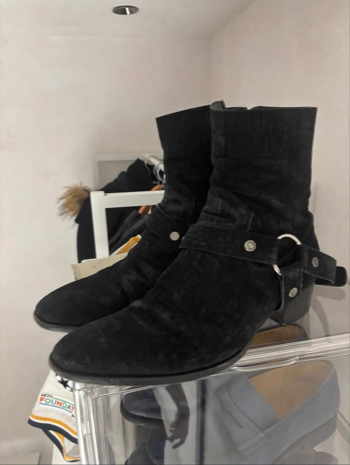 생로랑 크로커다일 이펙트 와이어트 하네스 부츠 상품이미지1