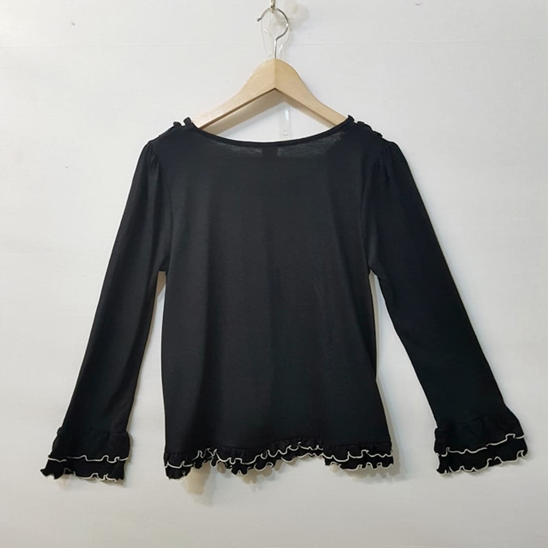 axes femme 프릴 블라우스 블랙 상품이미지4