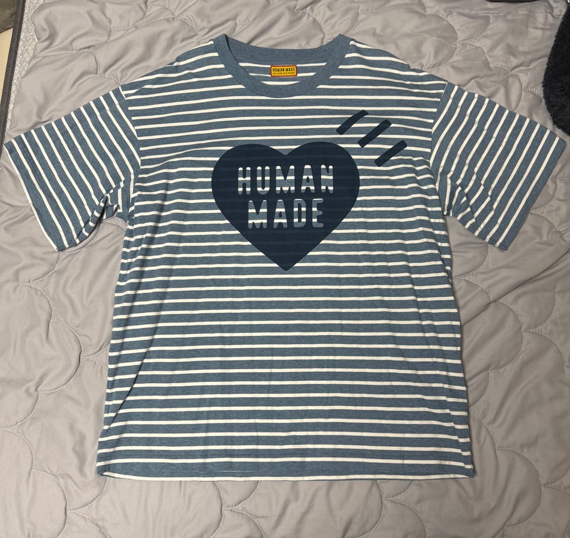 ( 1회 착용 L ) 휴먼 메이드 하트 스트라이프 티셔츠 블루 상품이미지1