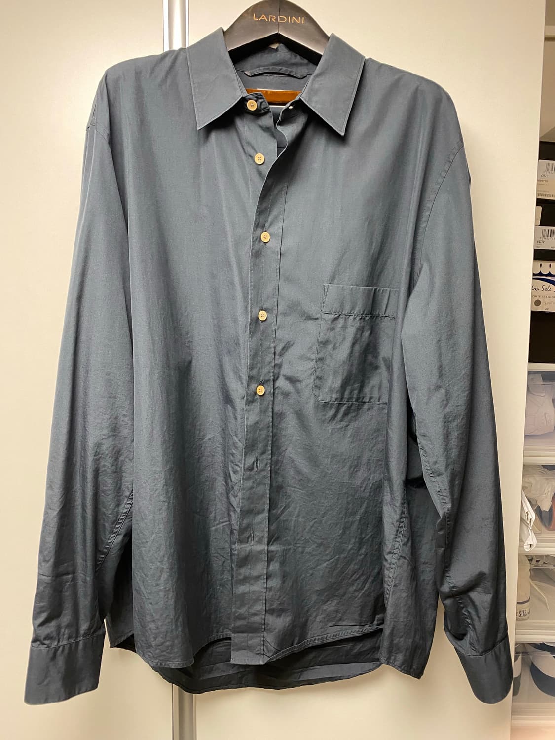 르메르 셔츠 판매합니다 상품이미지1