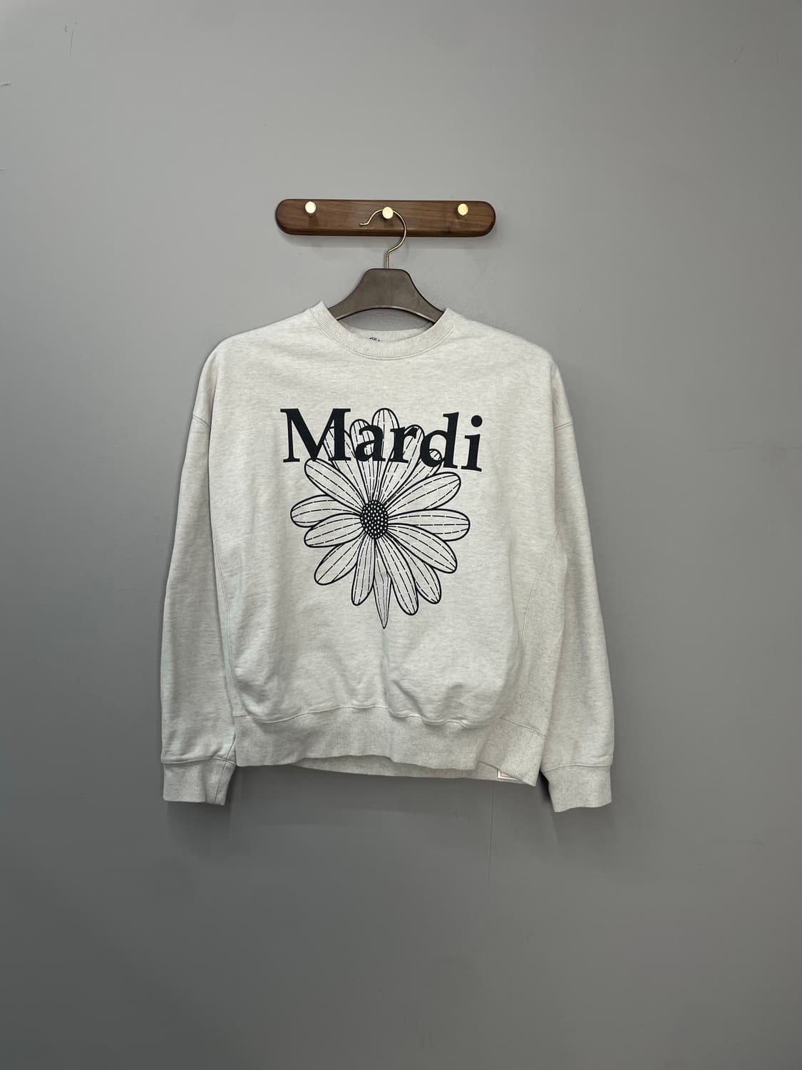 마르디메크르디 시그니처 로고 맨투맨 H1687 상품이미지2