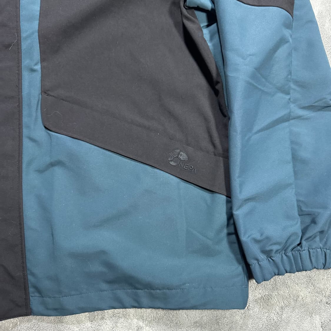 네파 배색 바람막이 상품이미지2