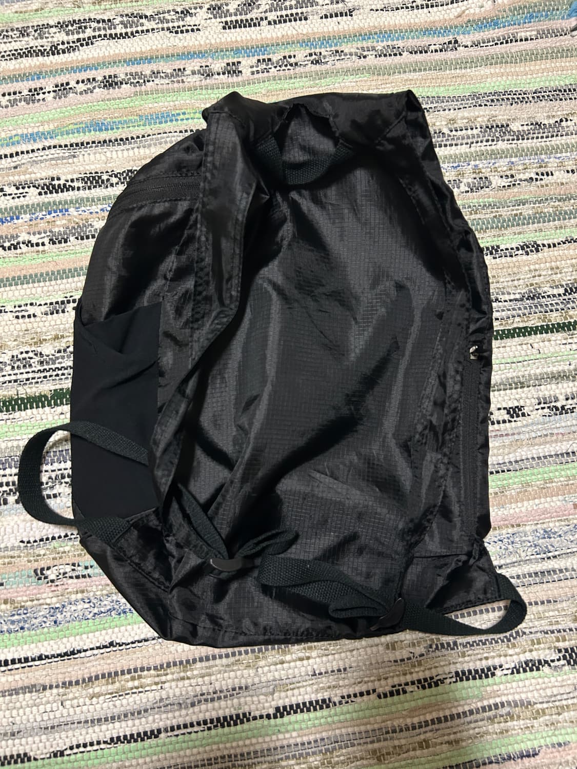 MSCHF  미스치프 LIGHTWEIGHT ZIP-AROUND BACKP 상품이미지3