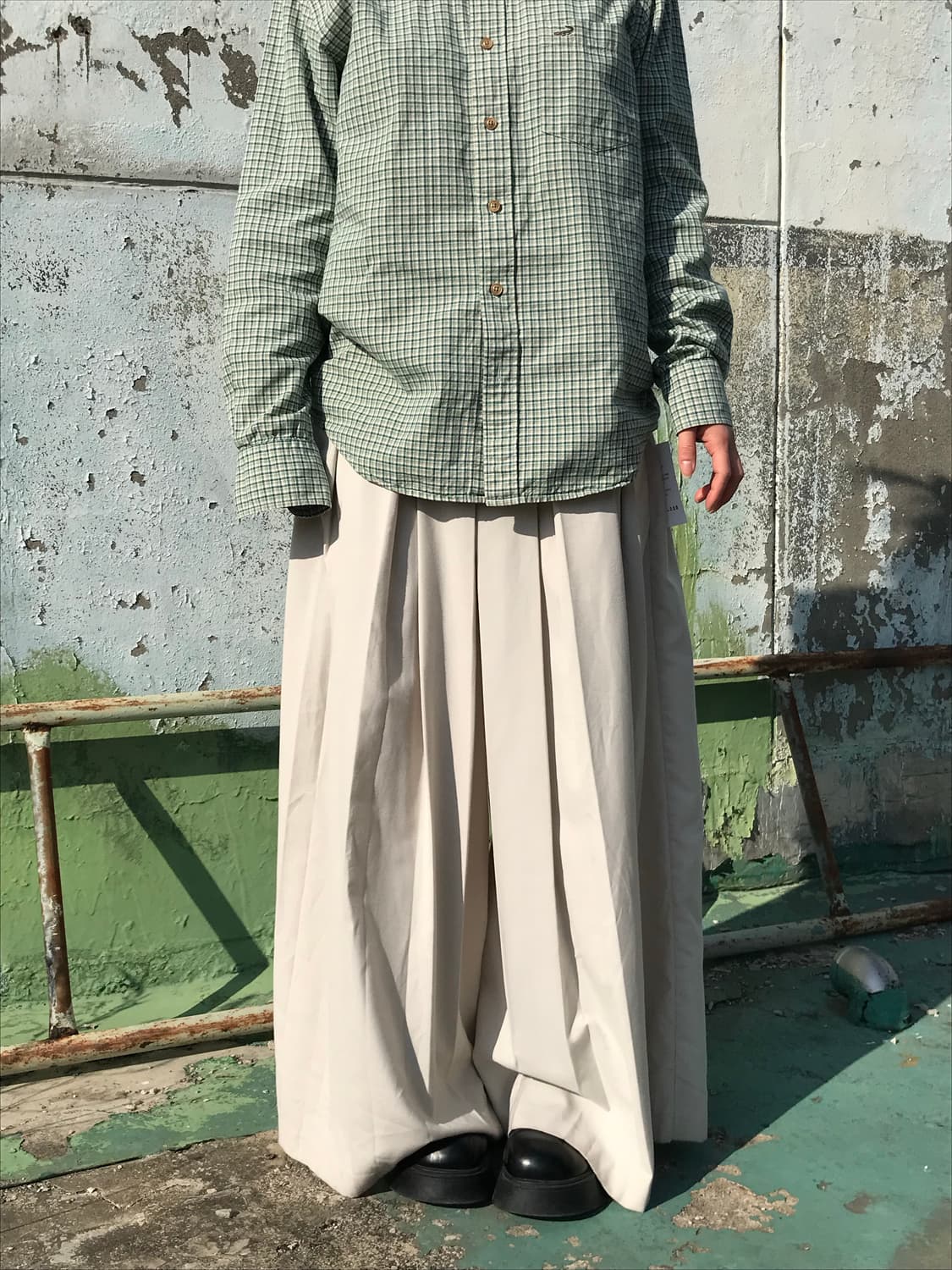 니코앤드 크림 와이드 팬츠  상품이미지1