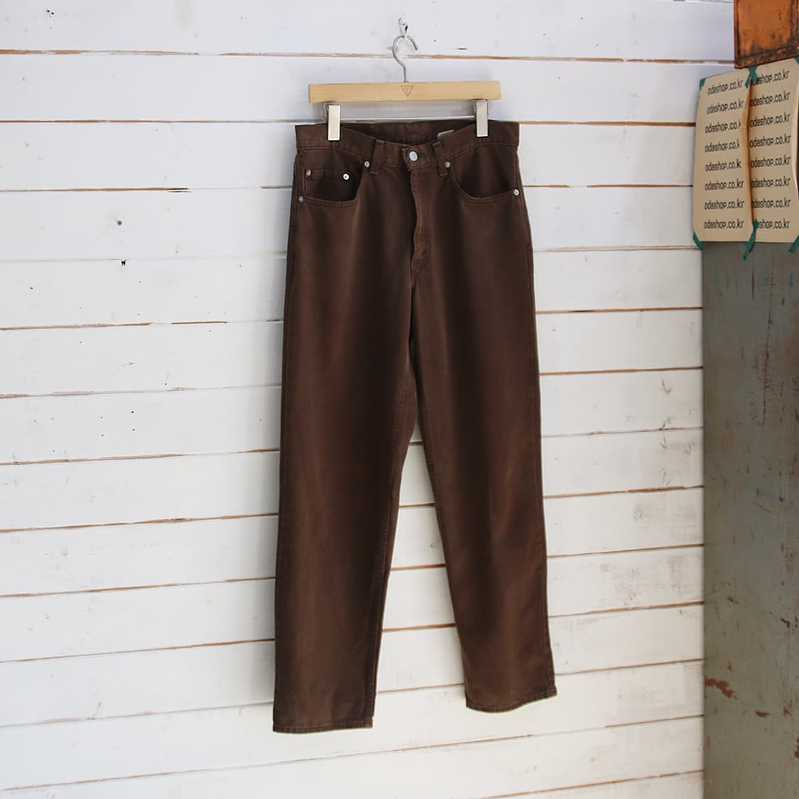 (착용컷) USA 리바이스 550 브라운 진 (남성용 31) 상품이미지2