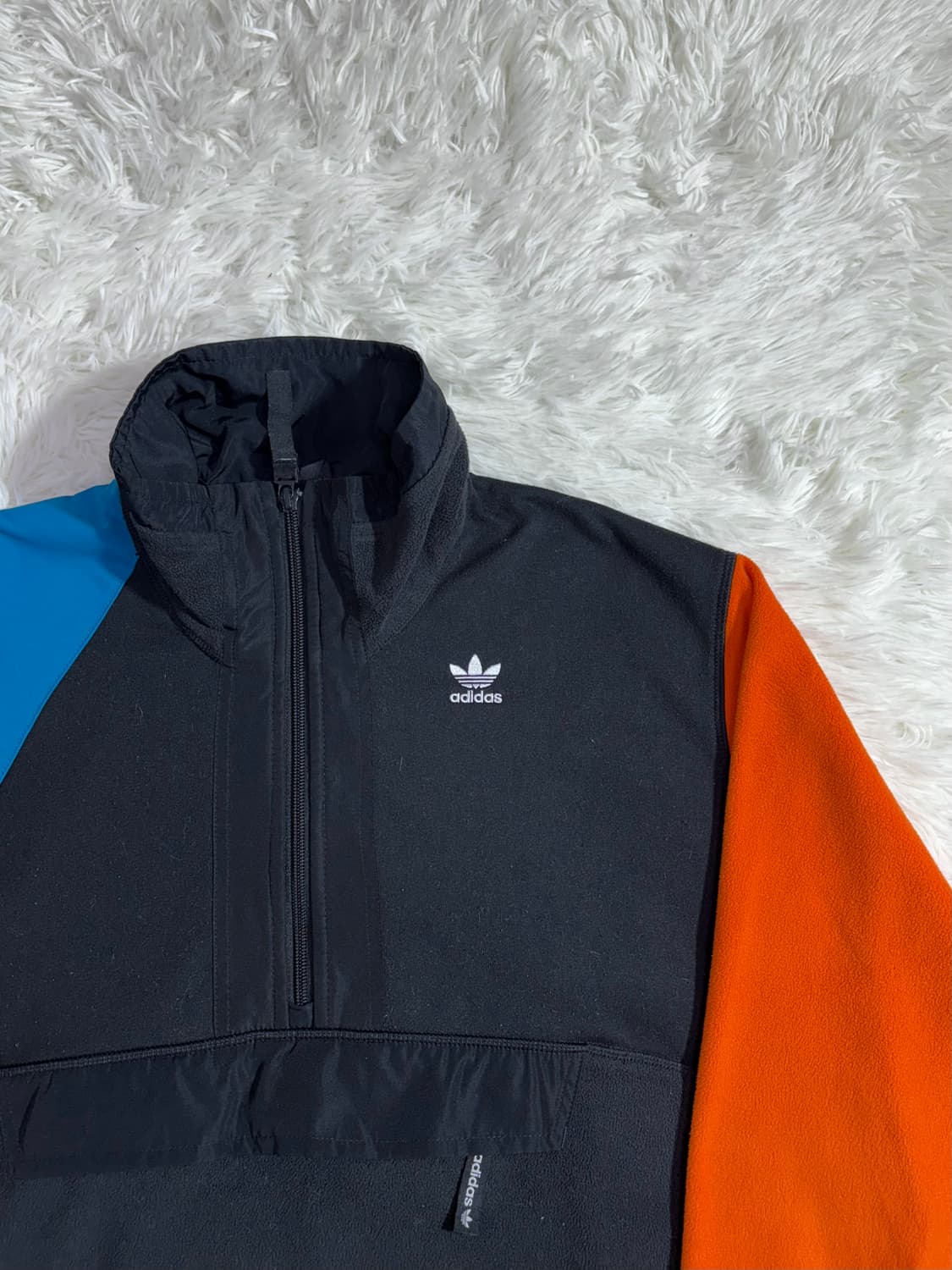 아디다스 빅로고 블랙 플리스 반집업  상품이미지8