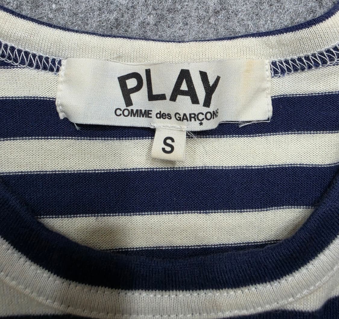 꼼데가르송 더블하트 와펜 스트라이프 긴팔티 S 네이비 상품이미지9