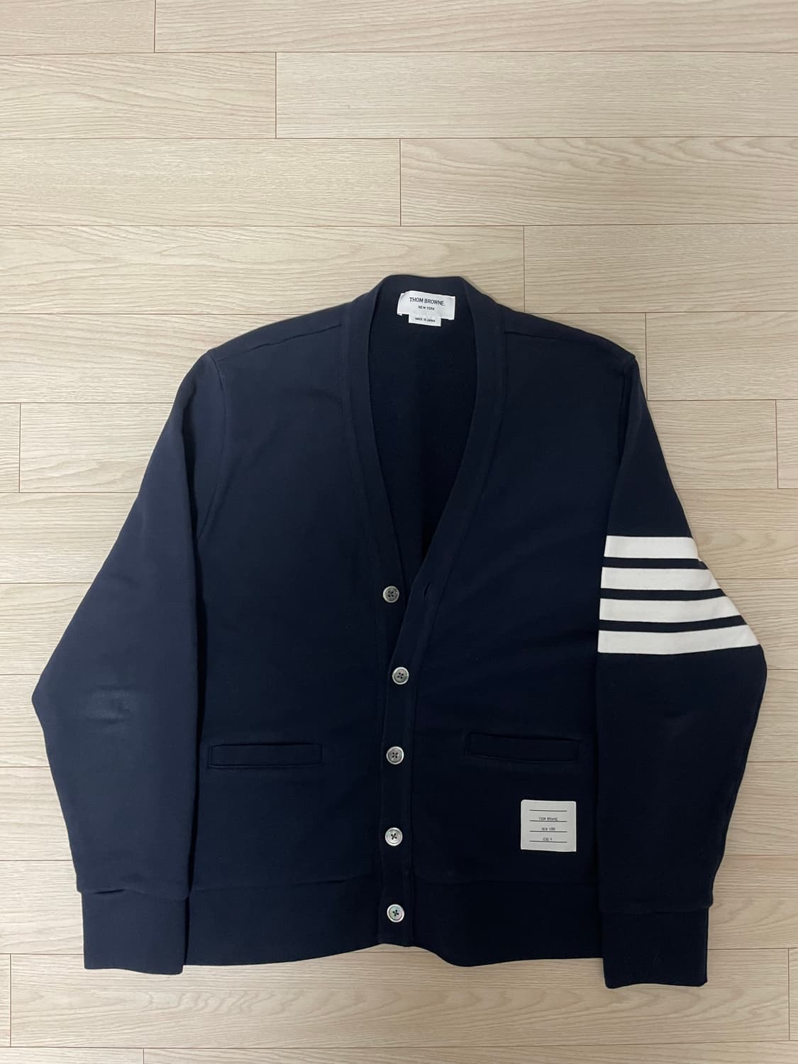[ 4 ] 톰브라운 밀라노스티치 가디건 네이비 새상품급 상품이미지2
