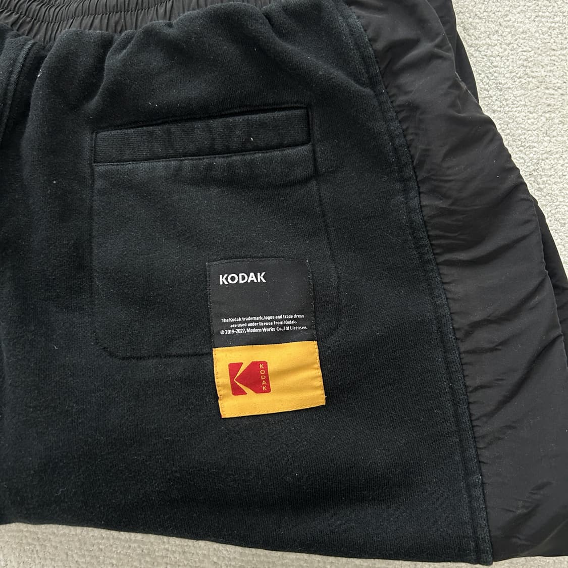 코닥 블랙 조거 트레이닝 바지 m 상품이미지4