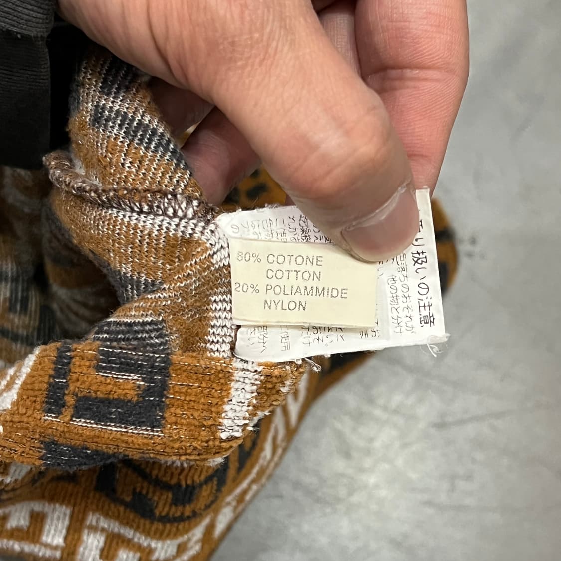  90s 펜디 주카 패턴 반팔티 y16027 상품이미지9