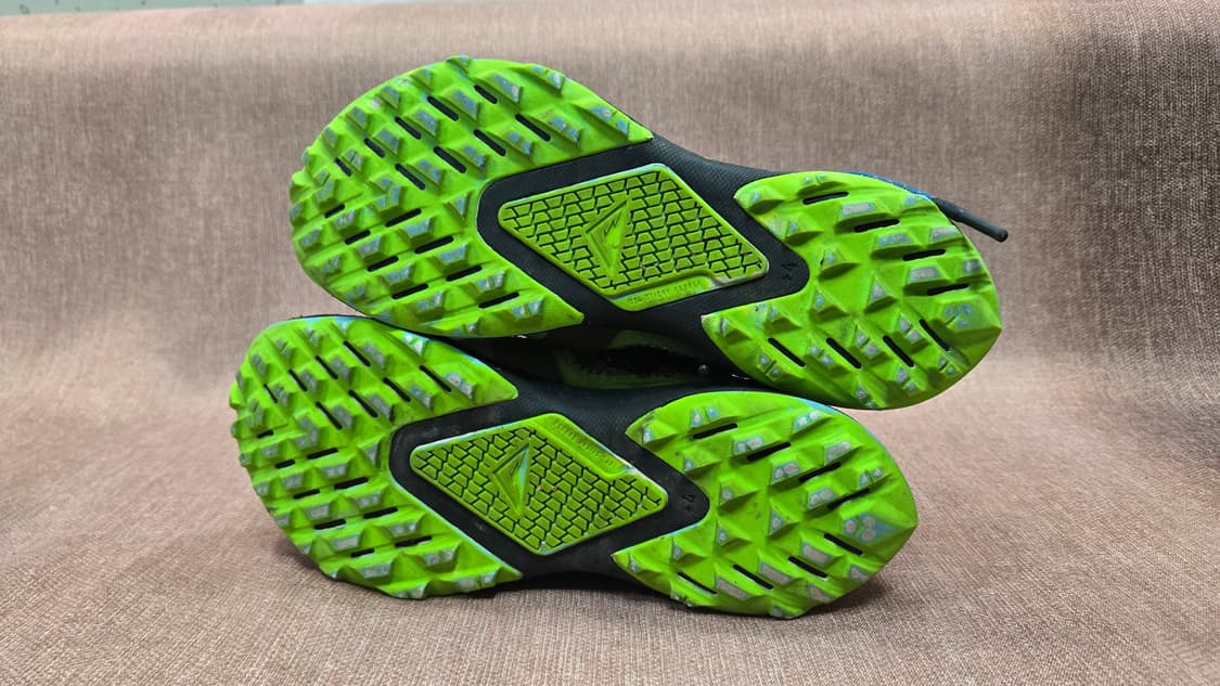 나이키 X 오프화이트 250mm-  줌테라 카이거  상품이미지6