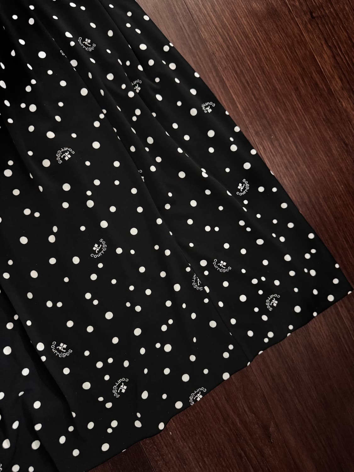 꾸레쥬 도트 미디 원피스 상품이미지3