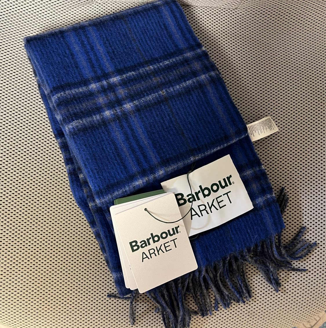 (새상품) 아르켓 X 바버 머플러 상품이미지1