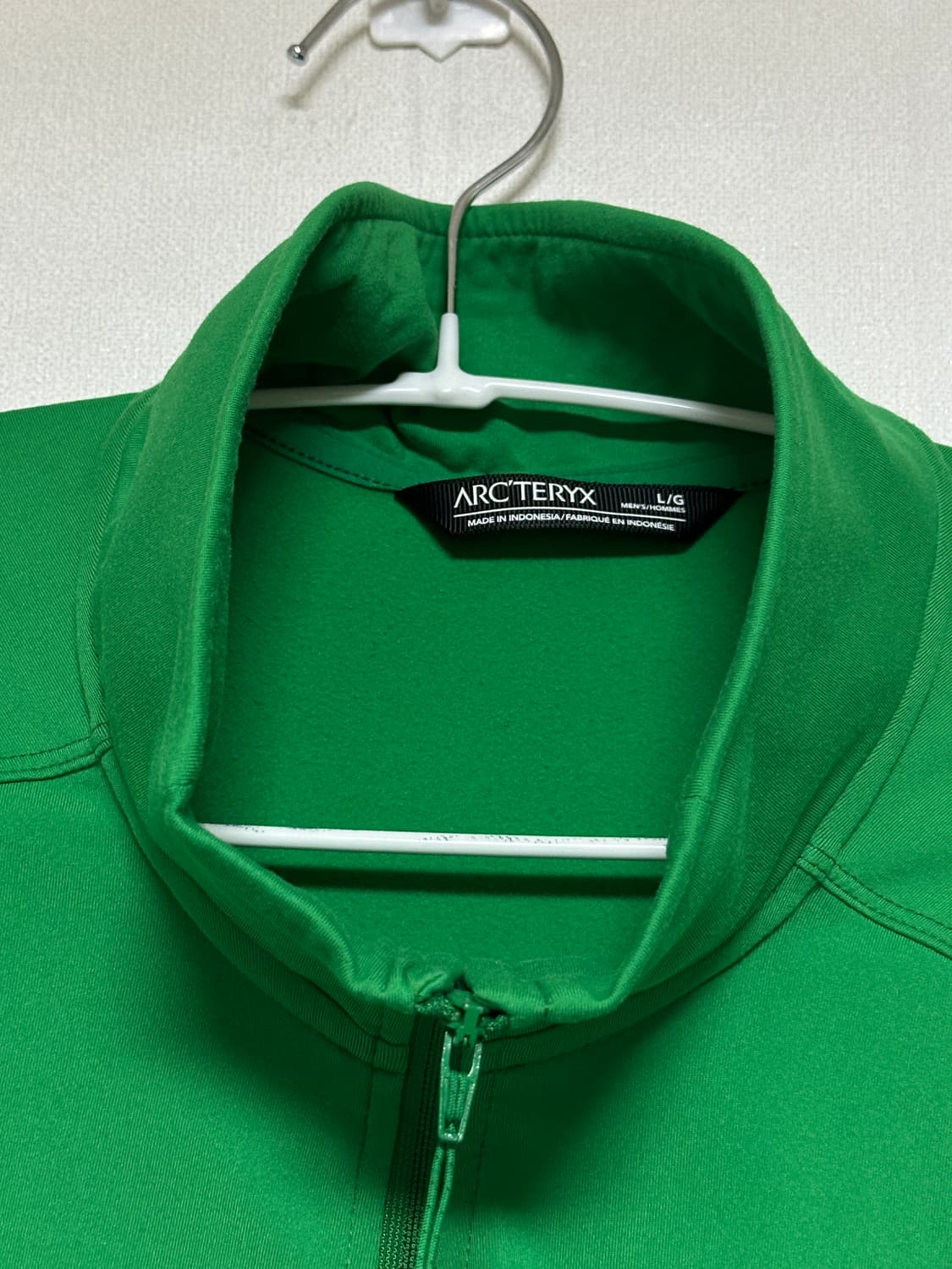 아크테릭스 카이어나이트 라이트웨이트 자켓 상품이미지2