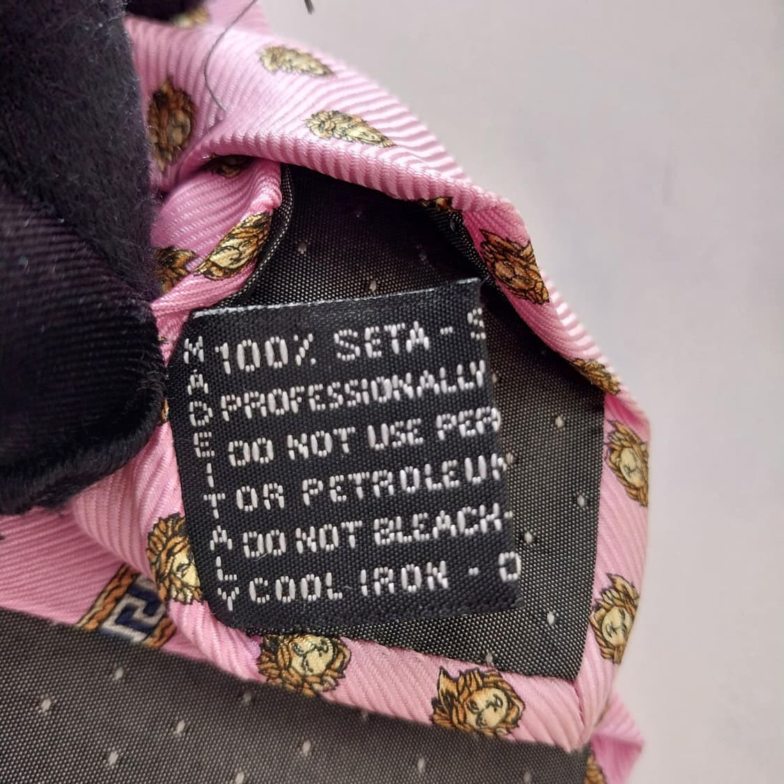 베르사체 실크 핑크 메두사 체인 패턴 넥타이 9.8cm A등급 K1346 상품이미지10