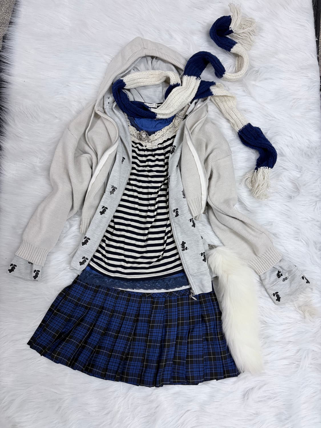 딥블루 니혼진 엑시즈팜 코디세트 6pcs 💙🤍🪽 스트라이프 머플러  상품이미지2