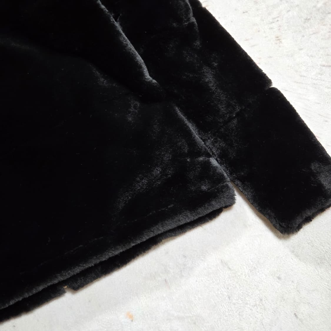 자라 빈티지 블랙 퍼 집업 자켓 상품이미지6