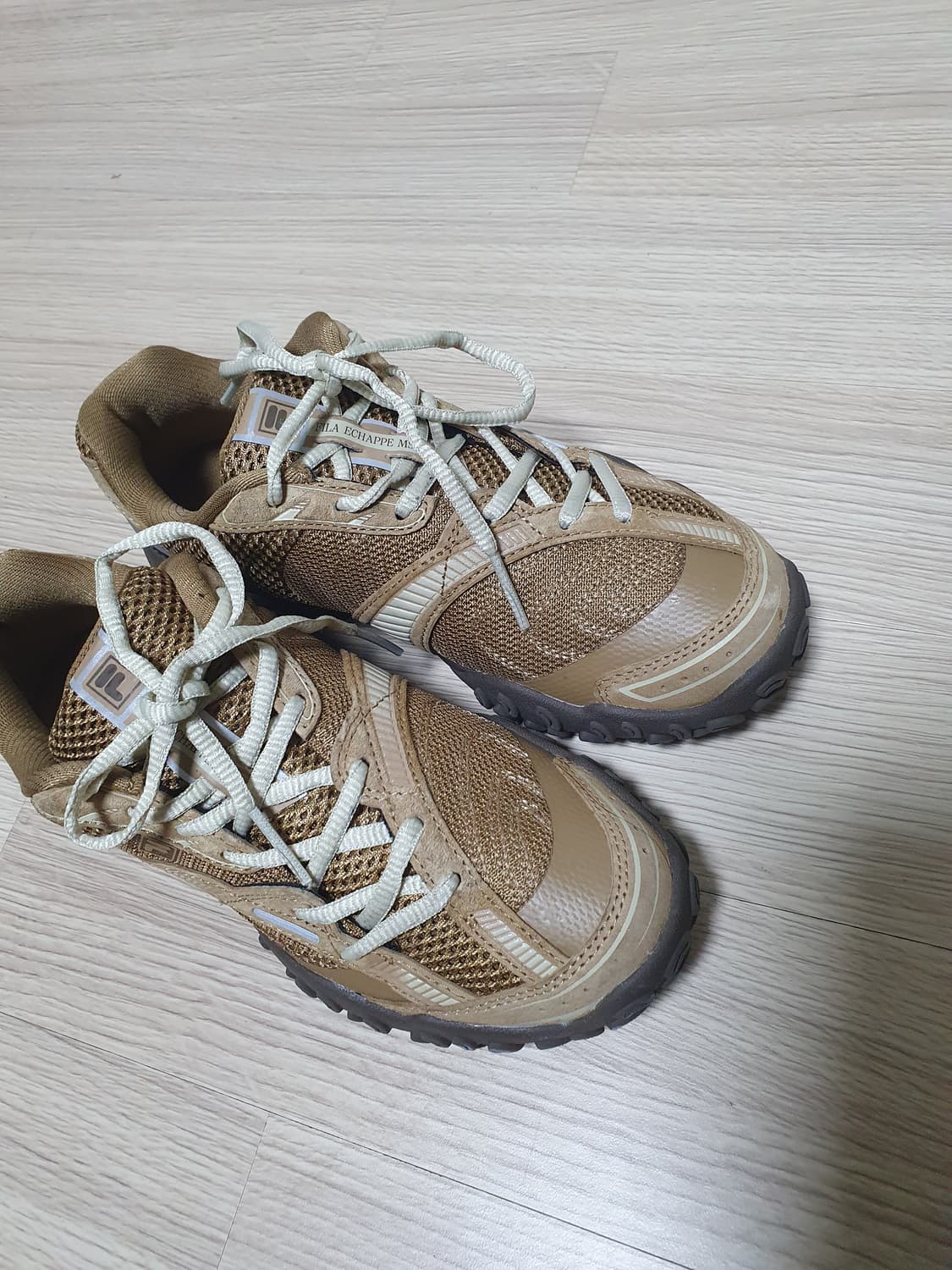 휠라 에샤페 LX v2 브라운 스니커즈 225 상품이미지8