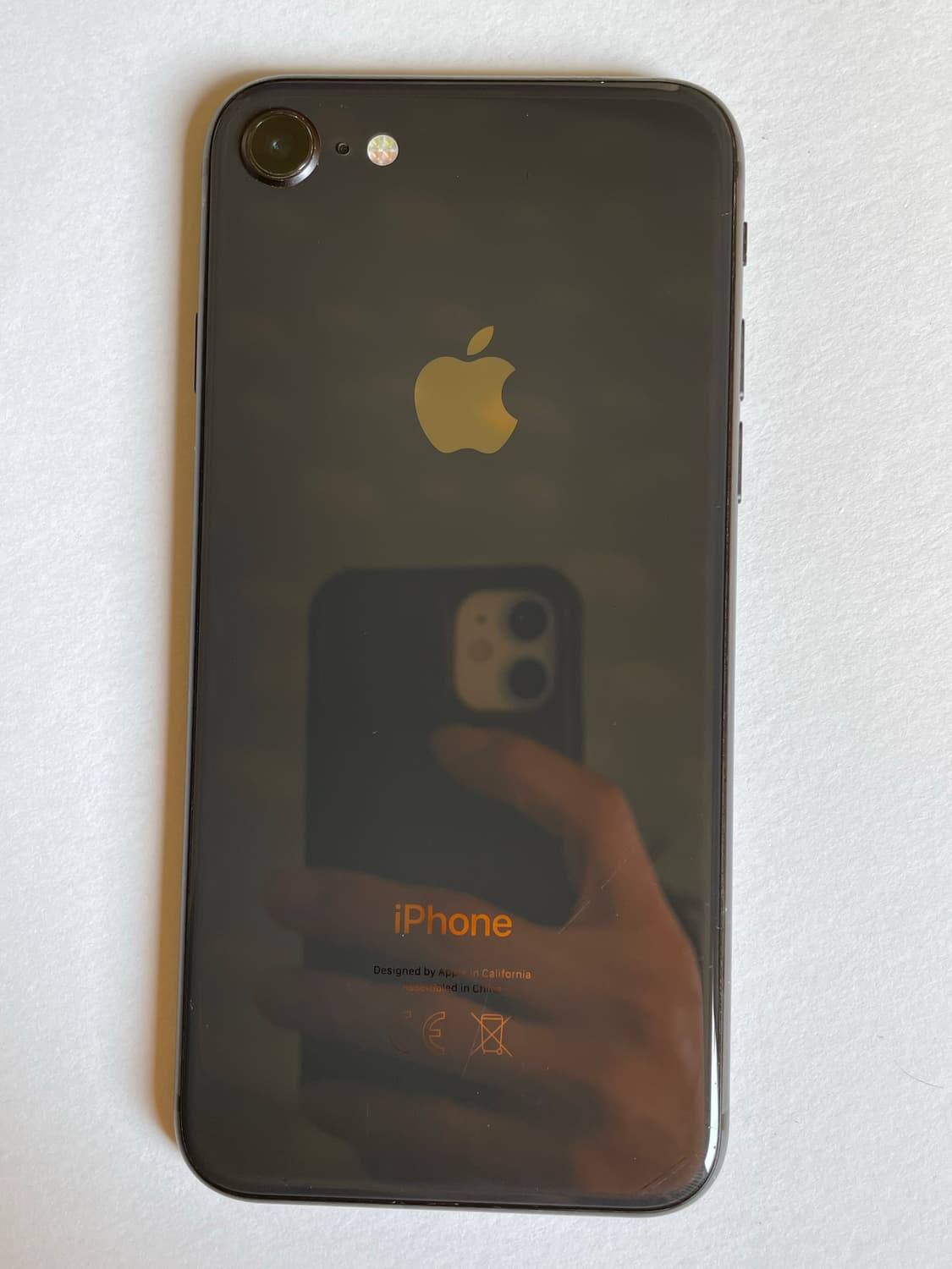 아이폰8 영국판 무음카메라 64GB 상품이미지3